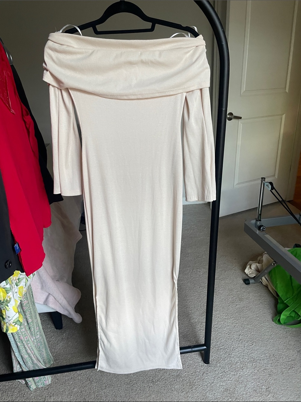 SHEIN Cream Off-Shoulder Maxi Dress